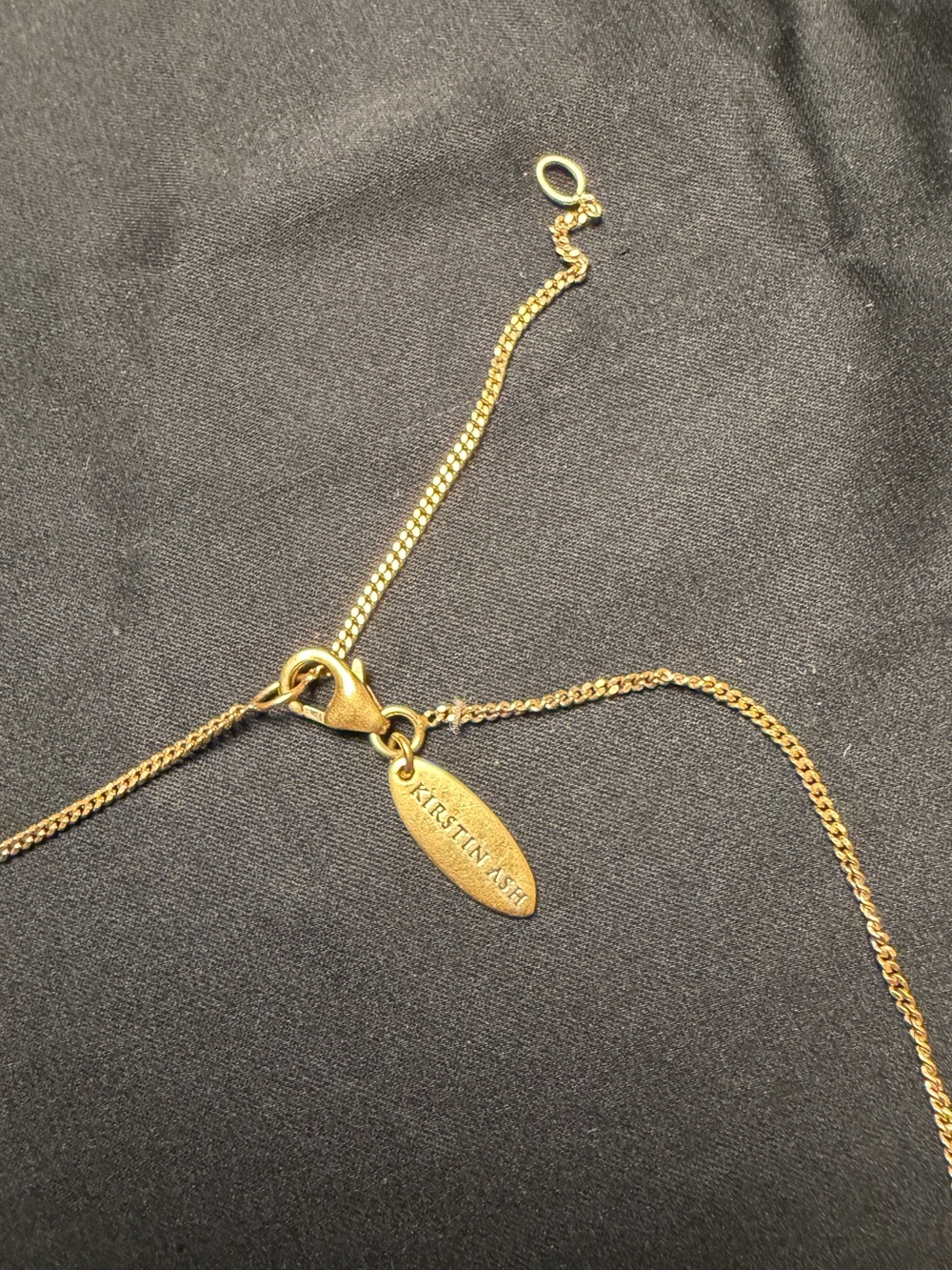 Large Freshwater Pearl Pendant Necklace in Gold - Picture 6 of 6